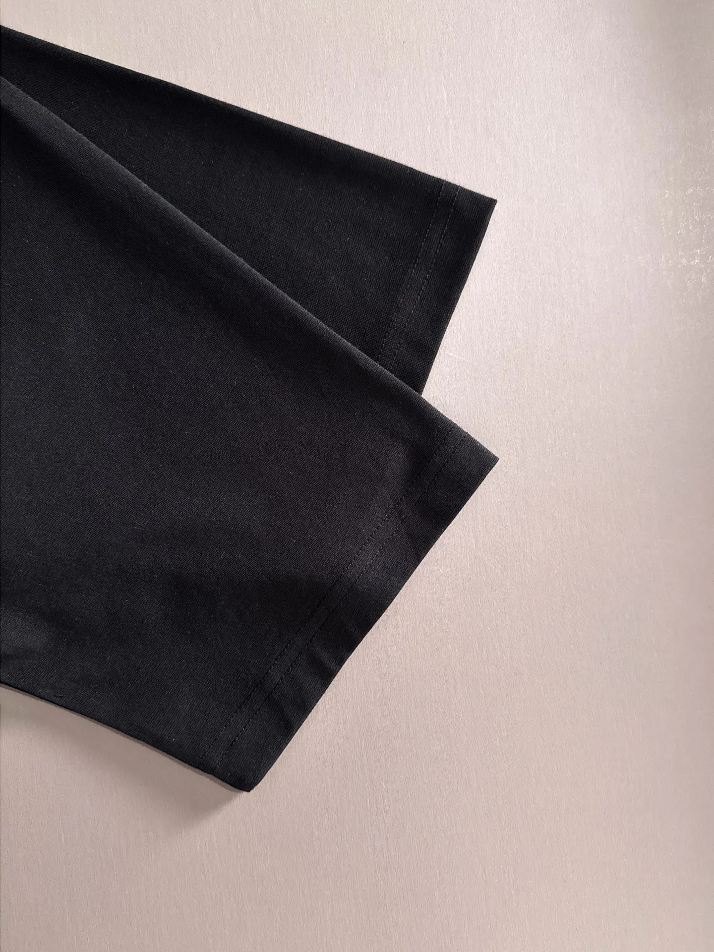Quality 26ss New Arrival T ， ， T ， ， ！ 。 Size：M 4XL